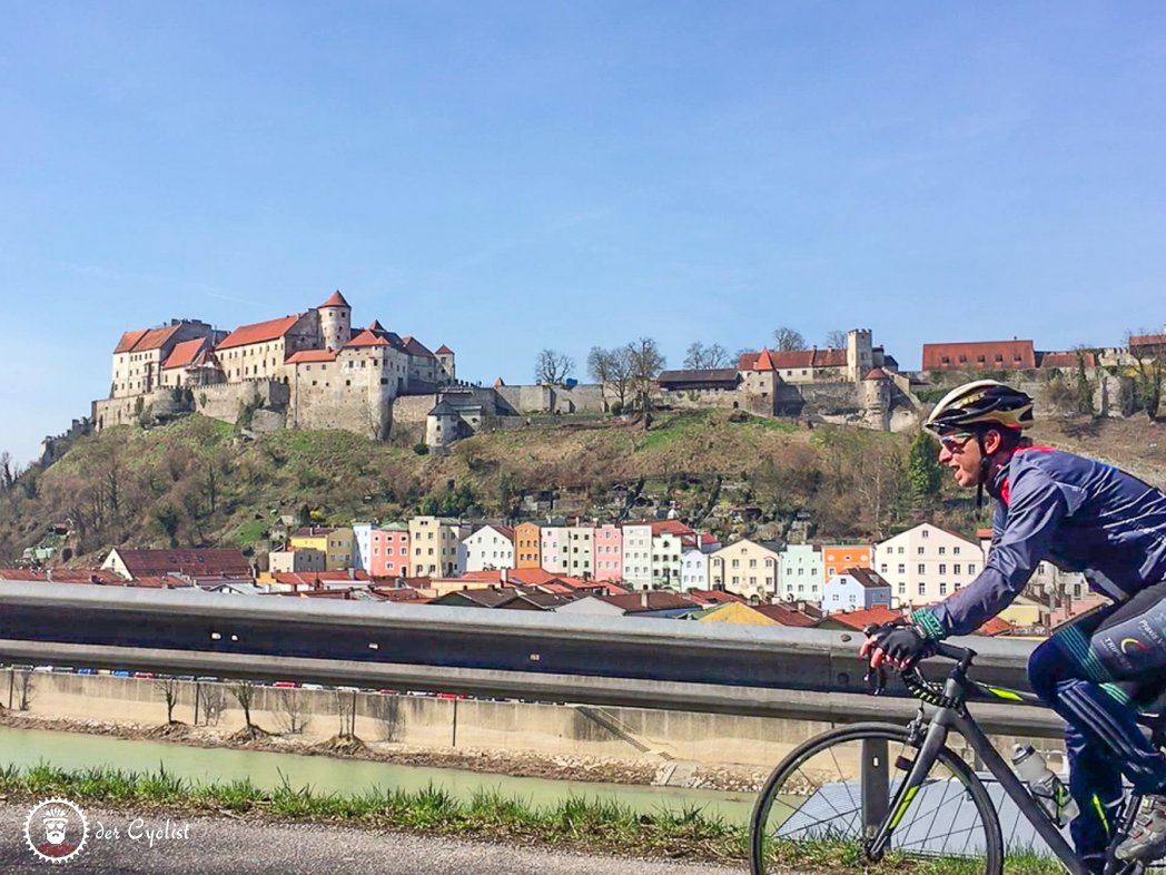 Rennrad, Deutschland, Bayern, Oberösterreich, Burghausen